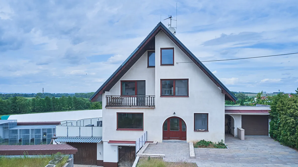 Prodej rodinného domu 172 m², pozemek 1015 m²